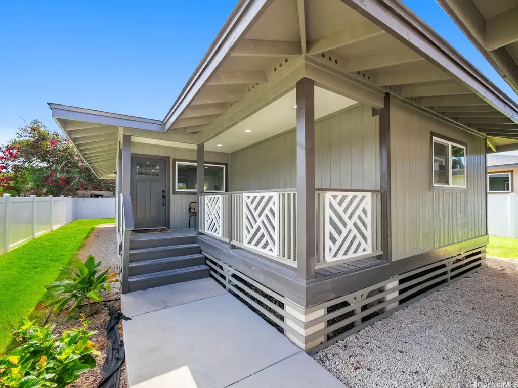 87-274 Saint Johns Road # B, Waianae