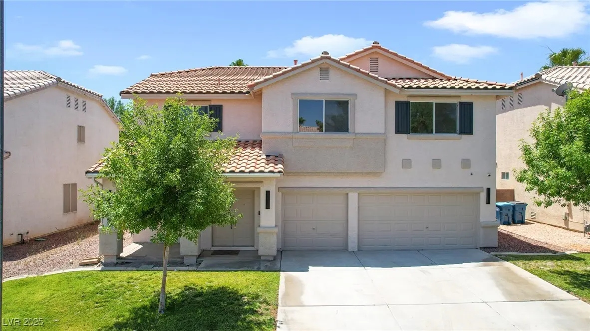 Photo of Listing #2695553