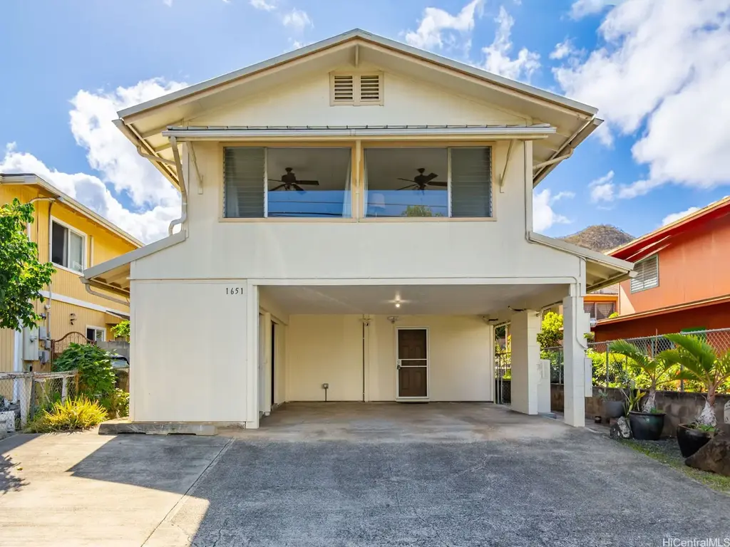 1651 Leilehua Lane, Honolulu