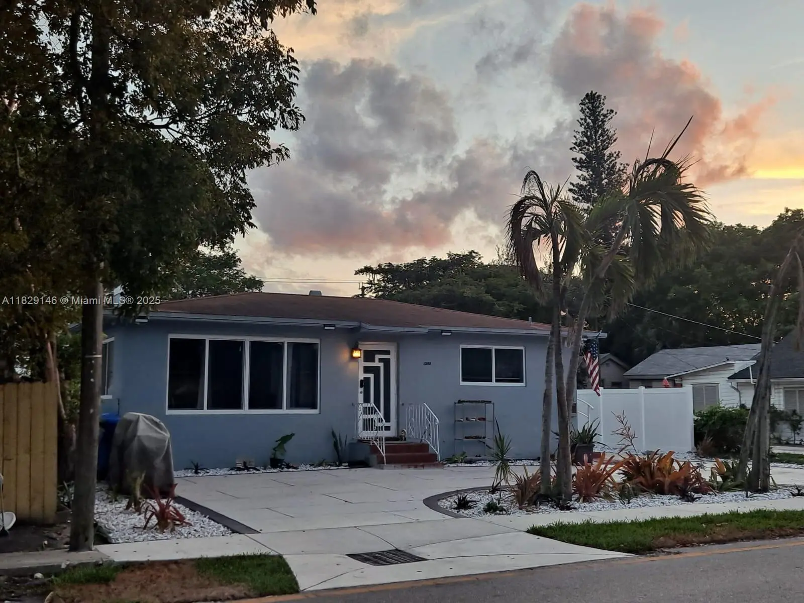 Photo of Listing #A11829146