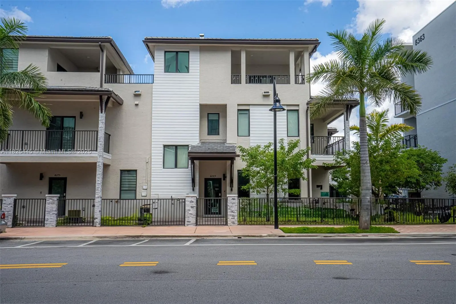 Photo of Listing #A11825445