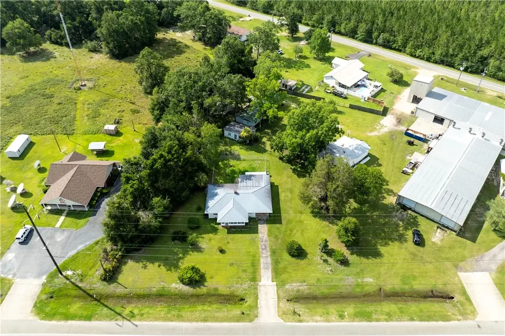 2388 Waycross Highway, Jesup