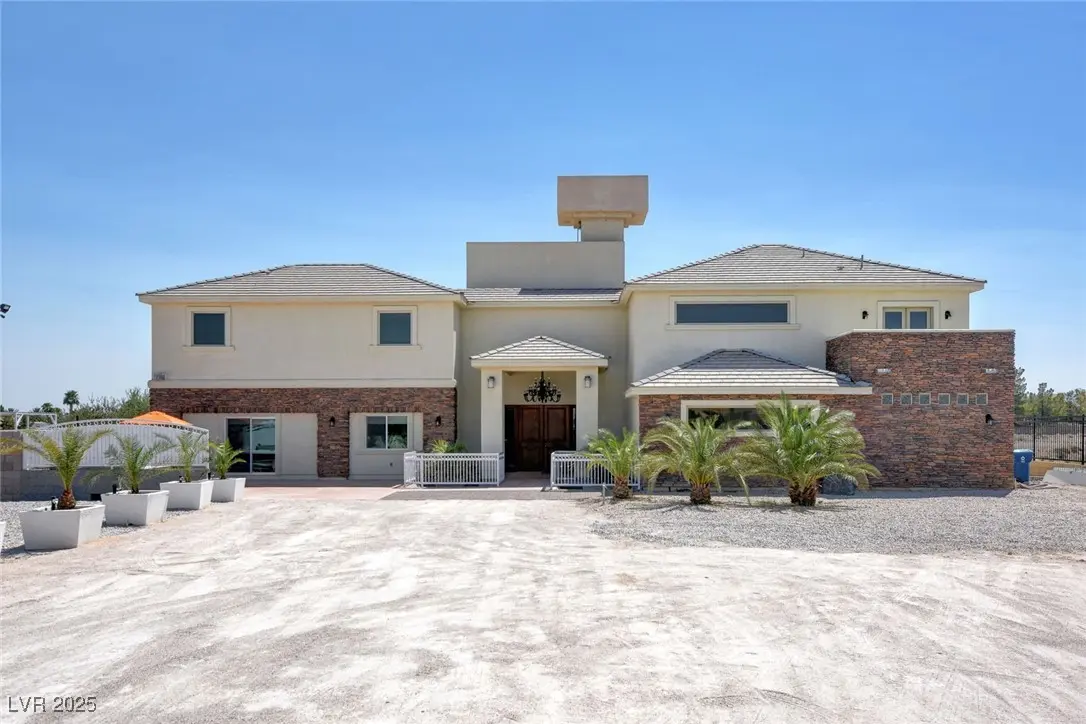 Photo of Listing #2695811