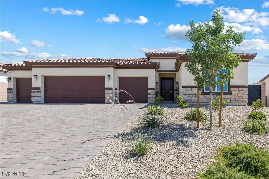 Photo of Listing #2695601