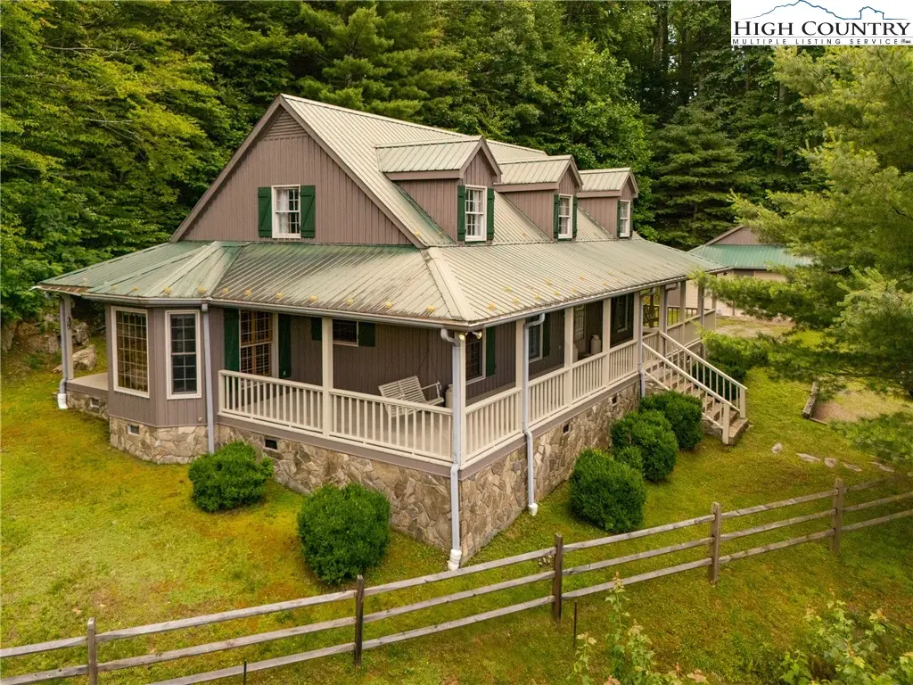 2084 Mast Gap Road, Sugar Grove