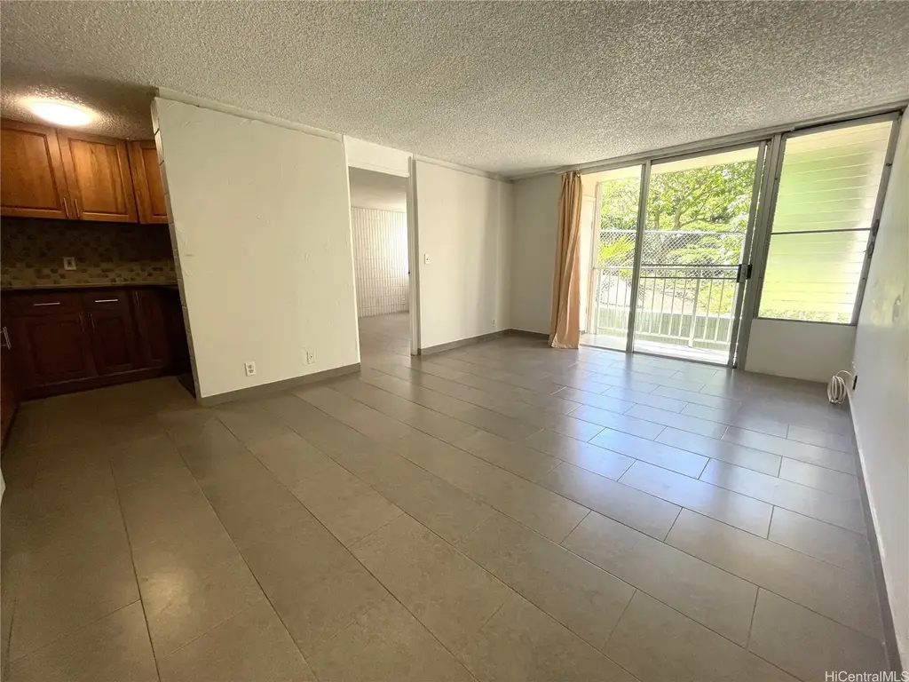 1720 Huna Street # B102, Honolulu