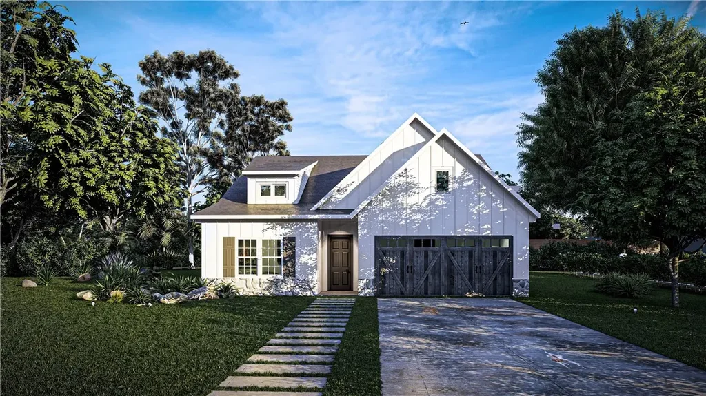 2271 Fuzzy Falls, Opelika