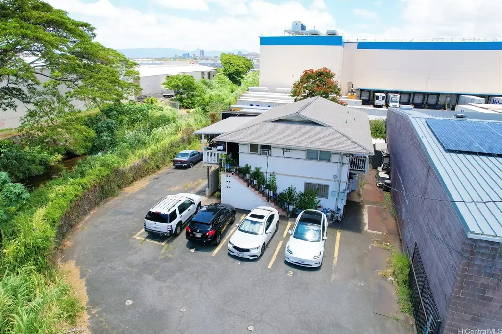 710 Umi Street # B, Honolulu