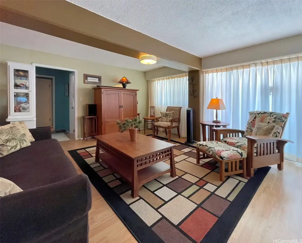320 Ainakea Way # 812, Honolulu