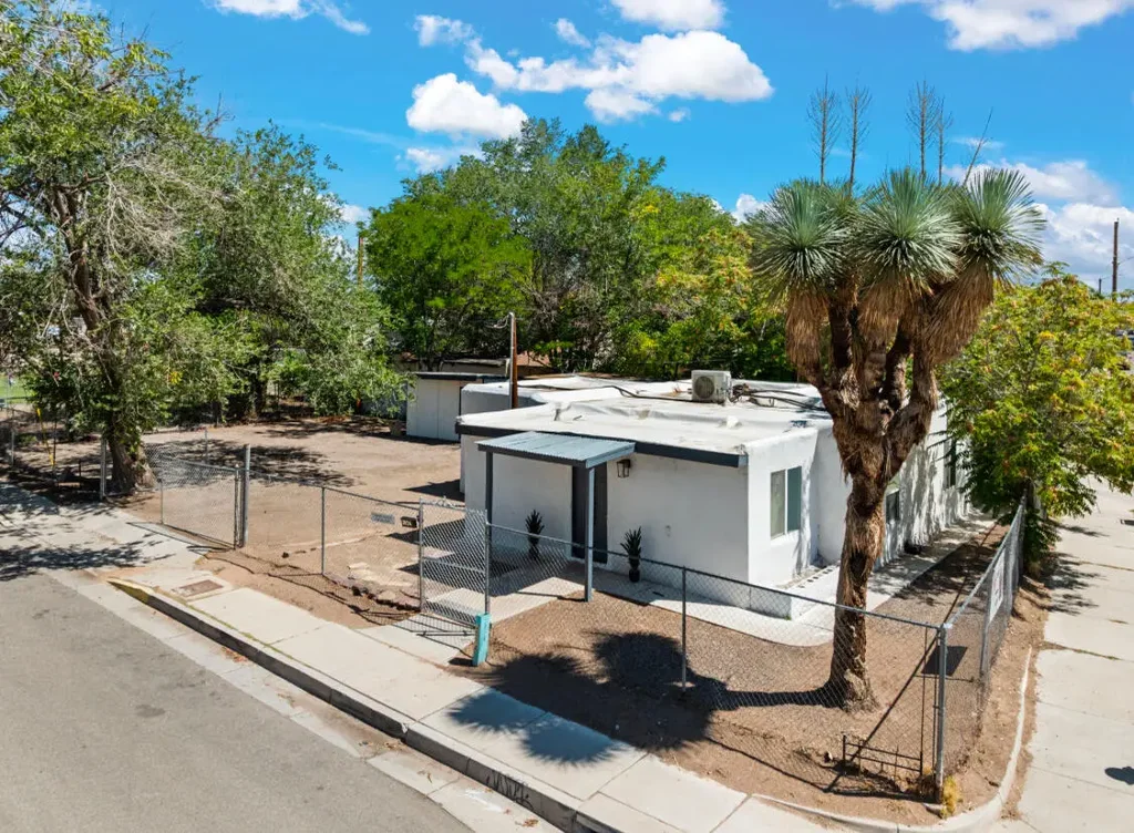 2024 Hinkle Street Se, Albuquerque