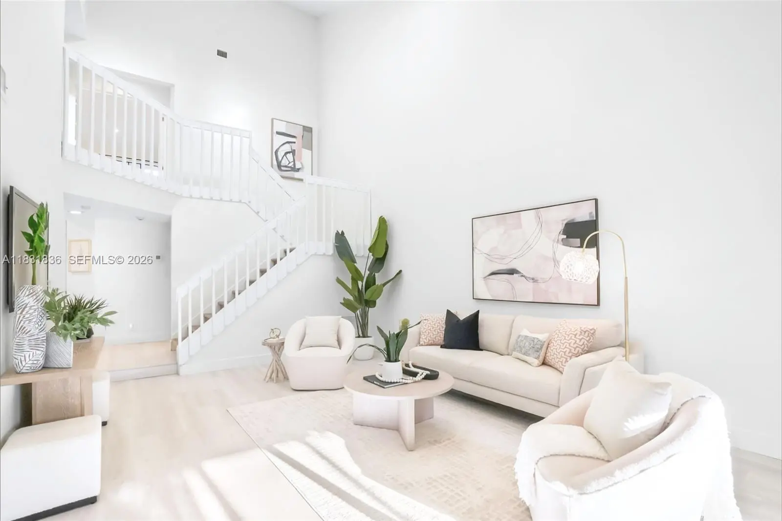 Photo of Listing #A11831836