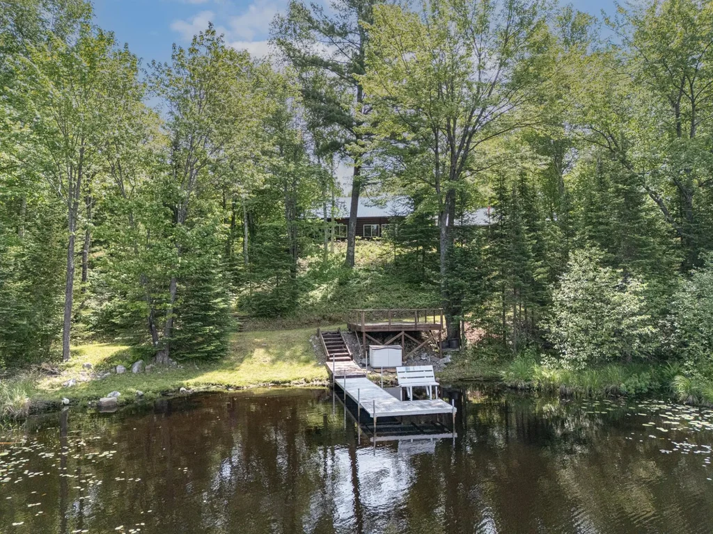 5185n Golf Course Dr, Mercer