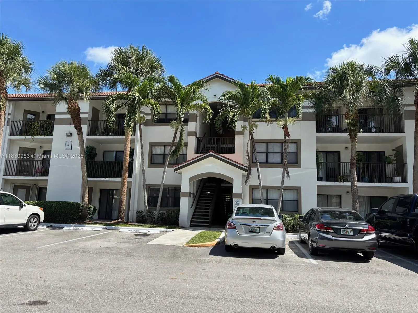 Photo of Listing #A11830983