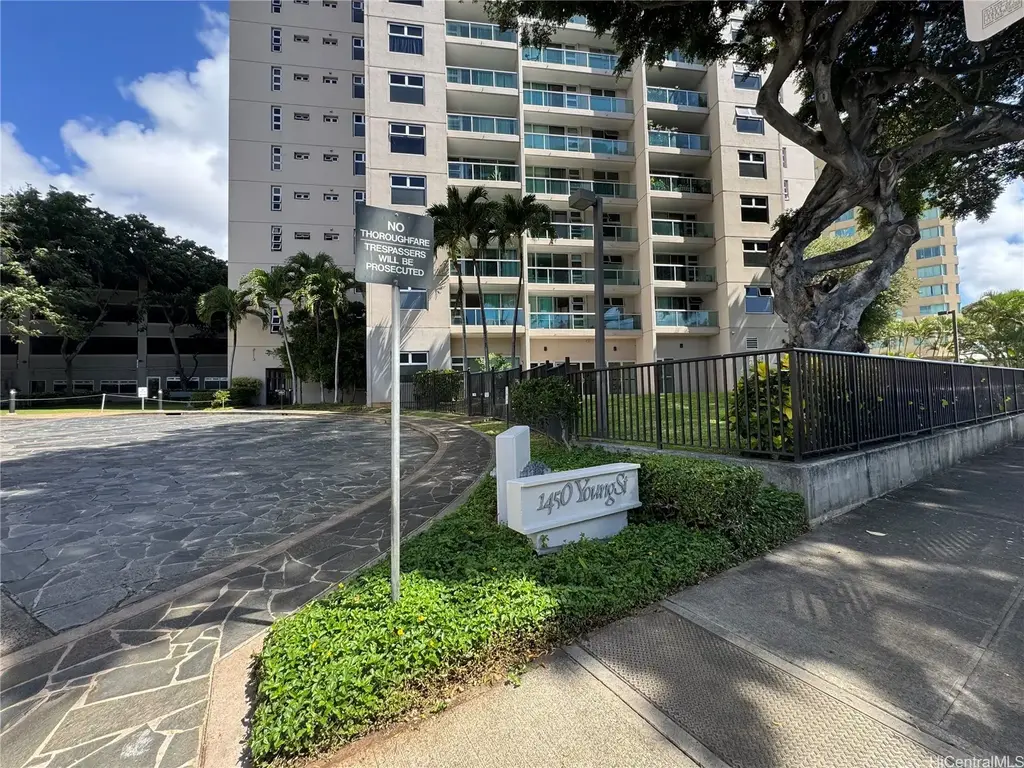 1450 Young Street # 2103, Honolulu