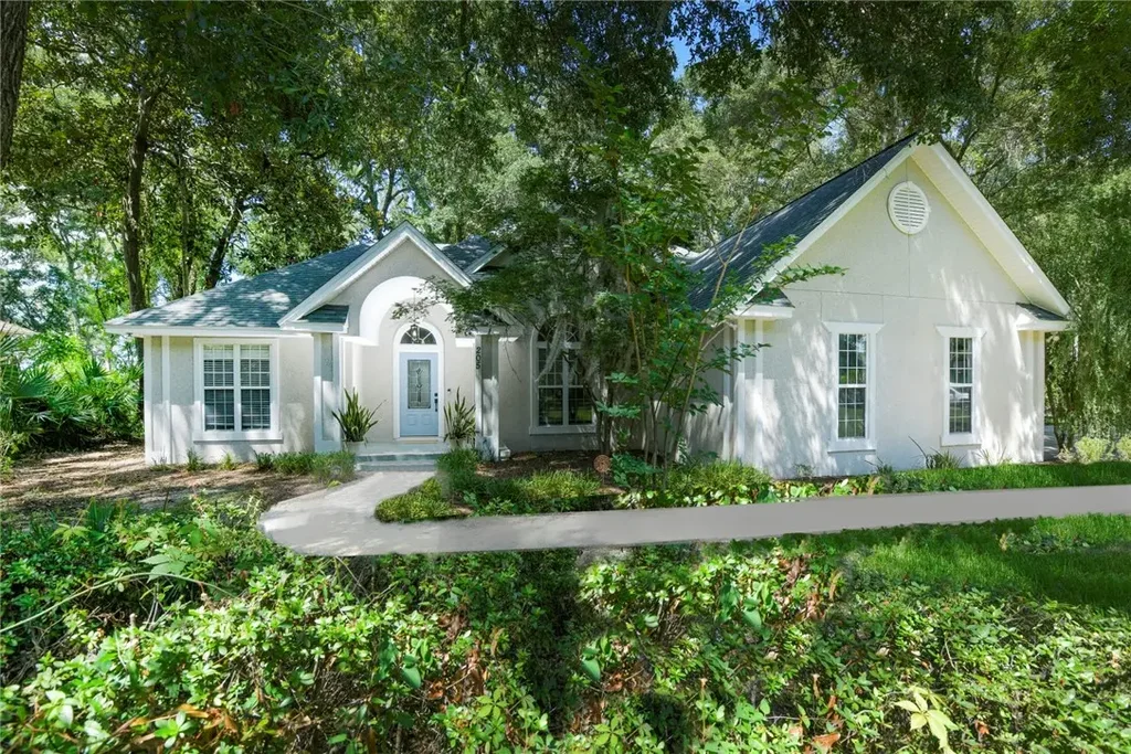 205 Salt Grass Trace, St Marys