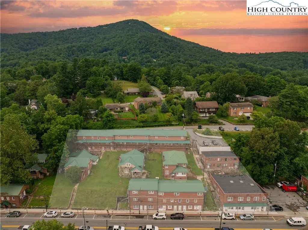 380 W King Street, Boone