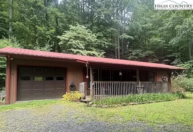 2202 Old 16 Highway, Jefferson