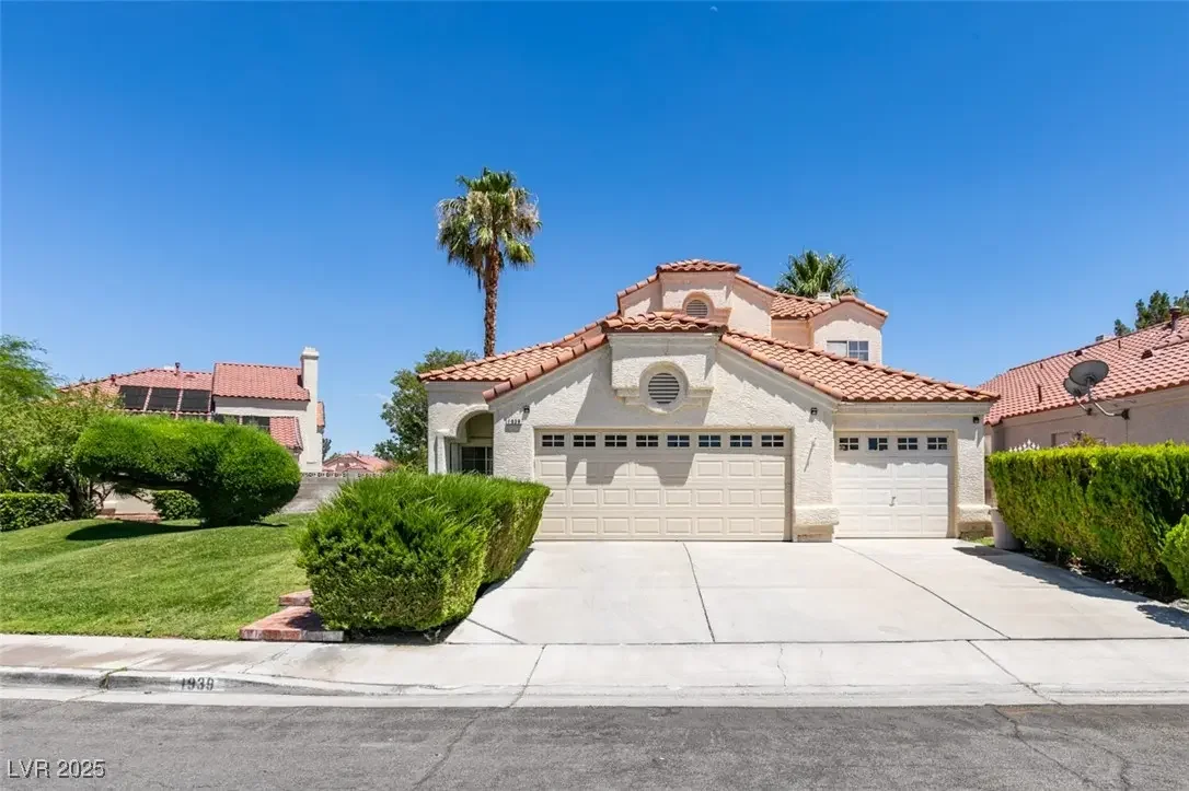 Photo of Listing #2697969