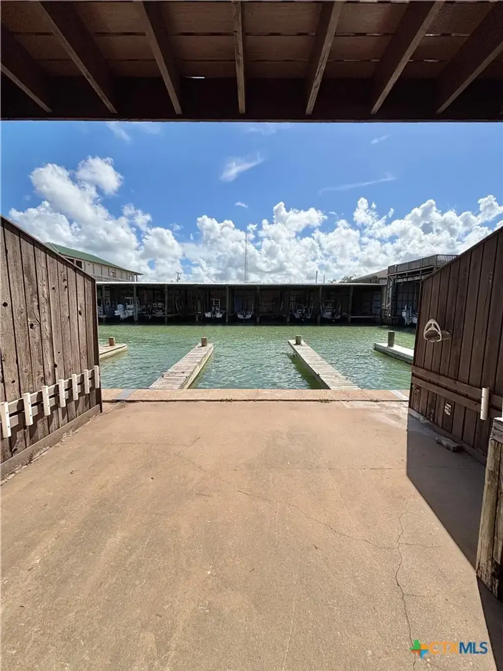 440 S 15th Street, Port O'Connor