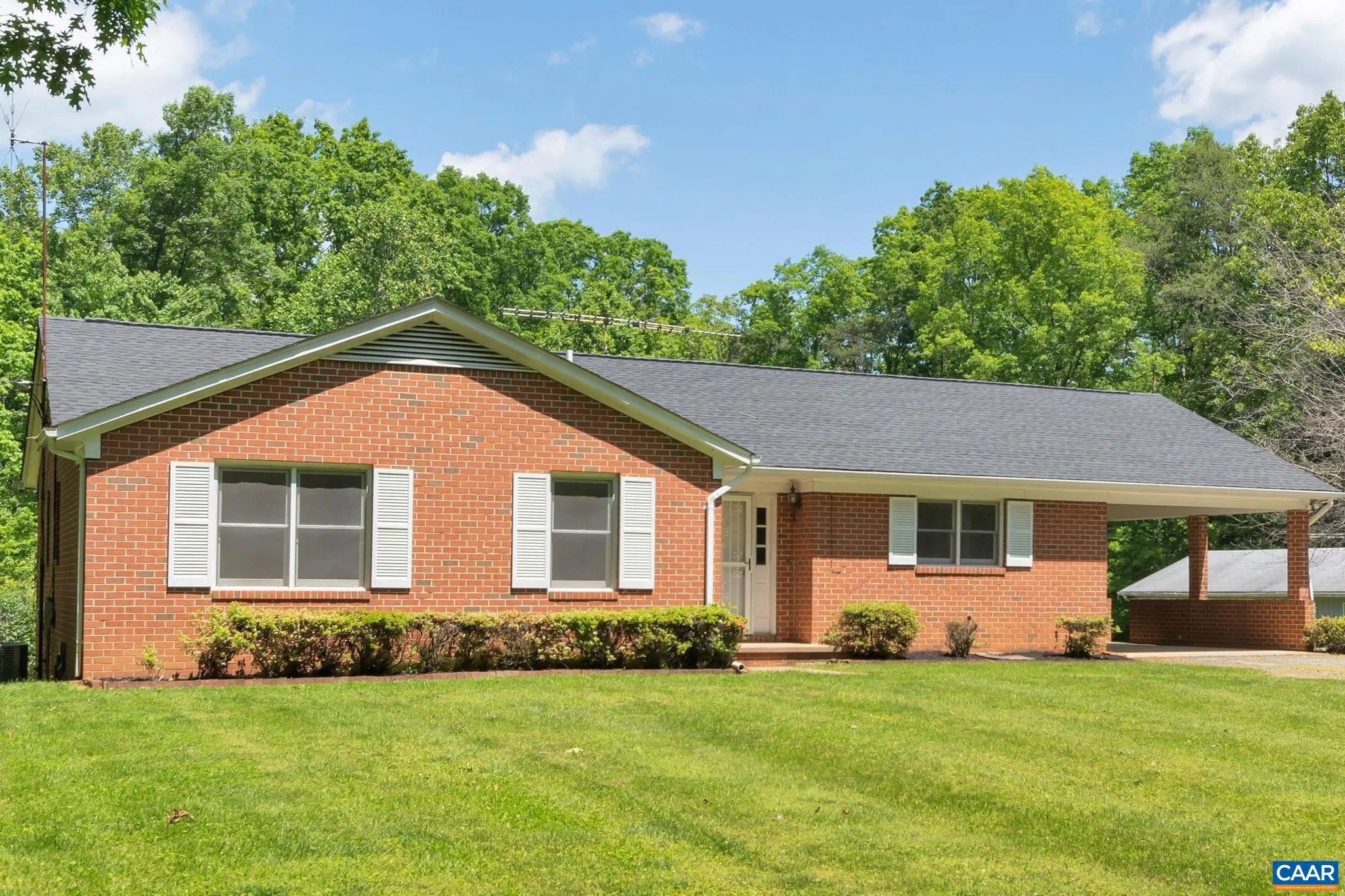 4862 Three Chopt Rd, Troy