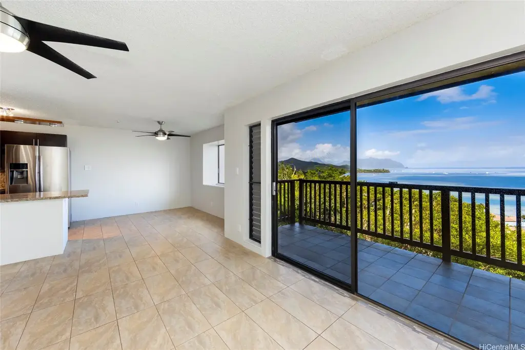 46-082 Puulena Street # 1212, Kaneohe