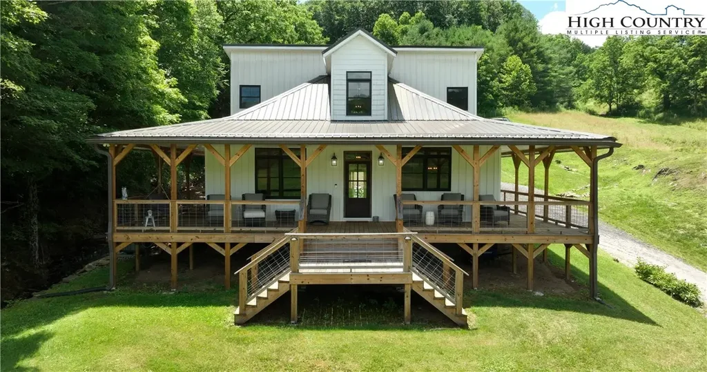 2507 Parker Eller Road, Lansing