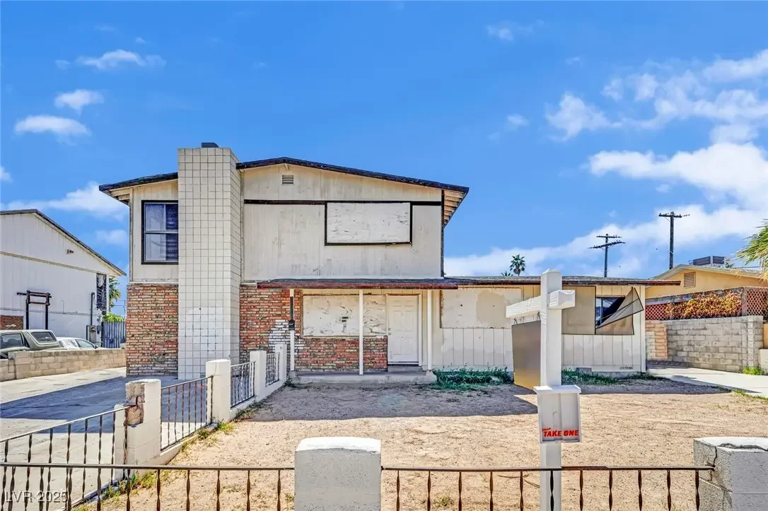 Photo of Listing #2698734