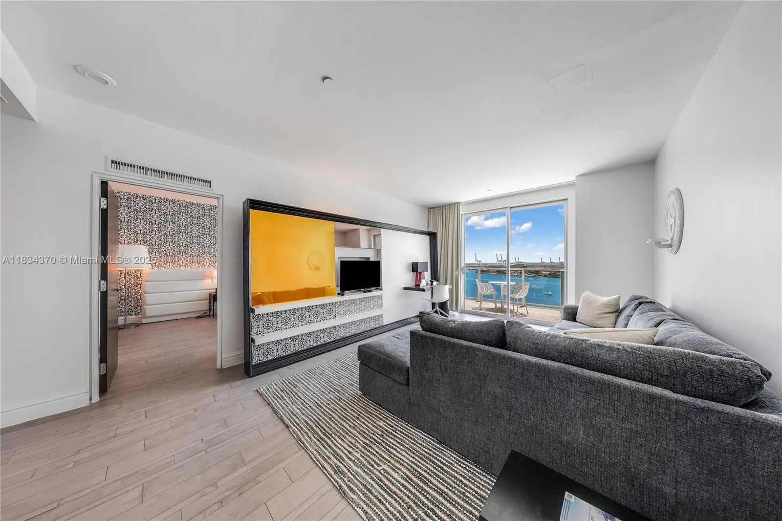 Photo of Listing #A11834370