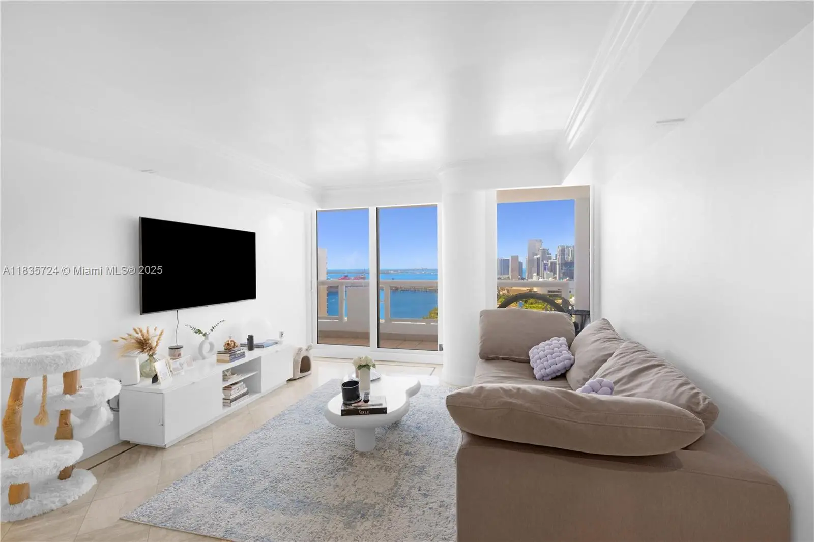 Photo of Listing #A11835724