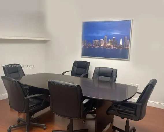 Photo of Listing #A11836154