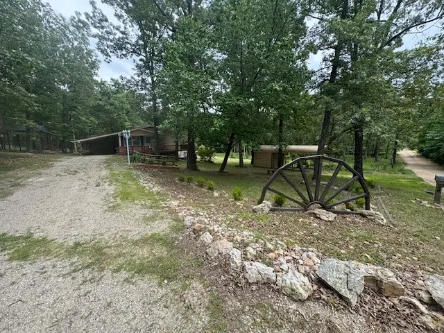 28 Shady Lane, Other AR