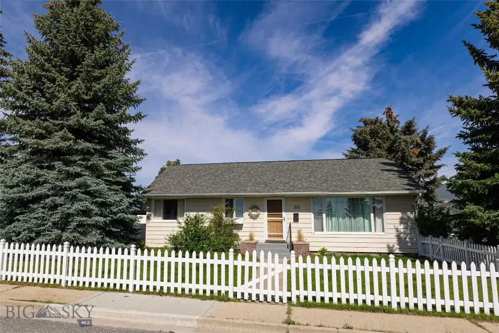 306 Juniper Street, Anaconda