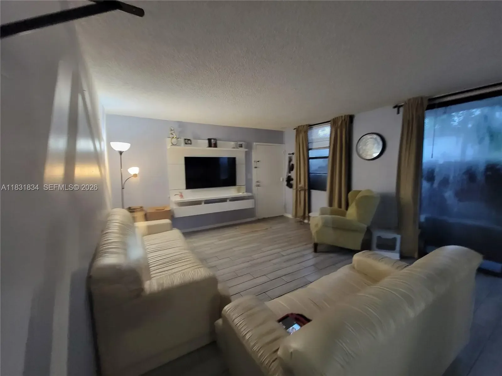 Photo of Listing #A11831834