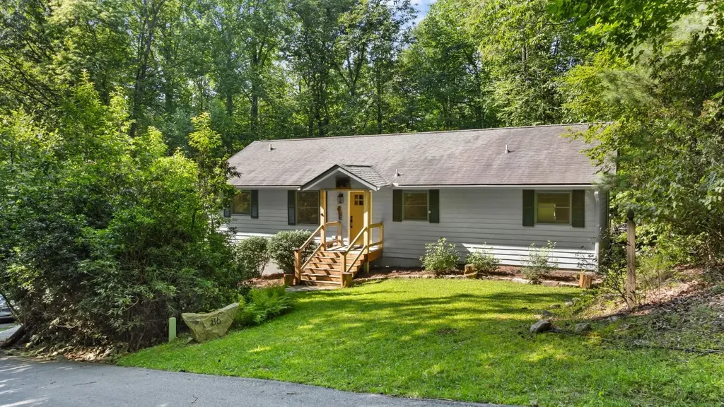 86 Beech Court, Sapphire