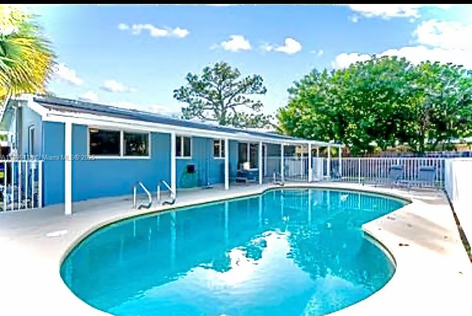 Photo of Listing #A11836138