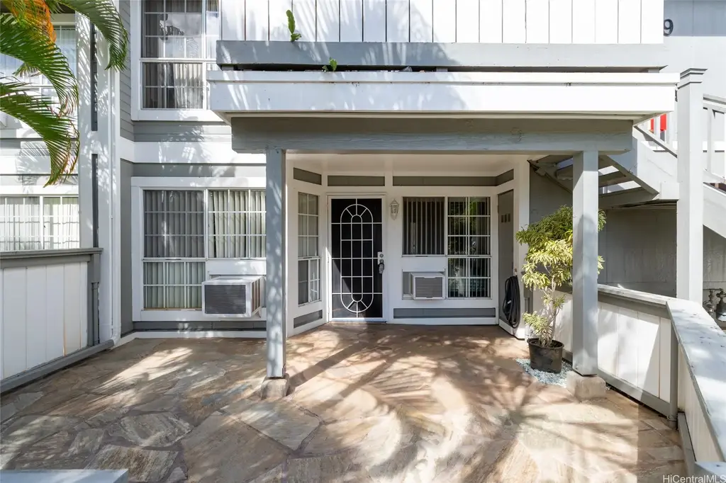 239 Mananai Place # 54f, Honolulu
