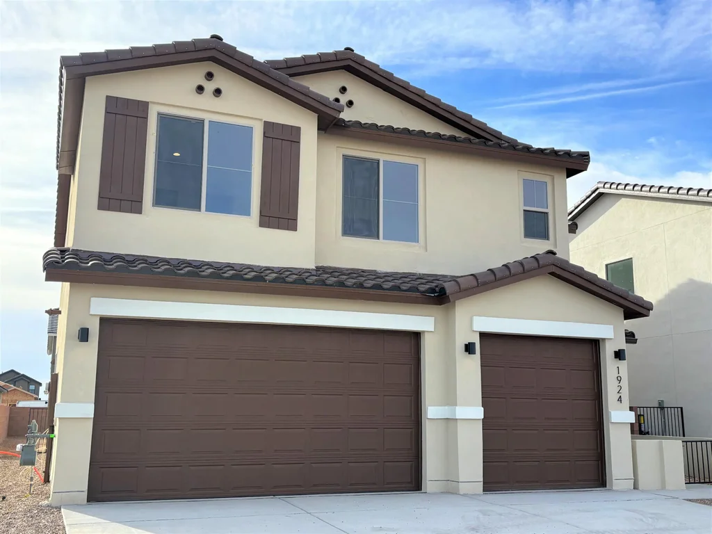 1924 Houser Avenue Se, Albuquerque