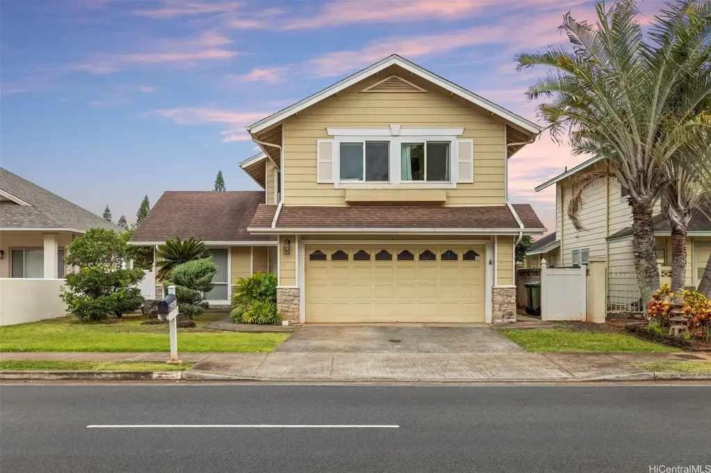94-547 Lumiauau Street, Waipahu