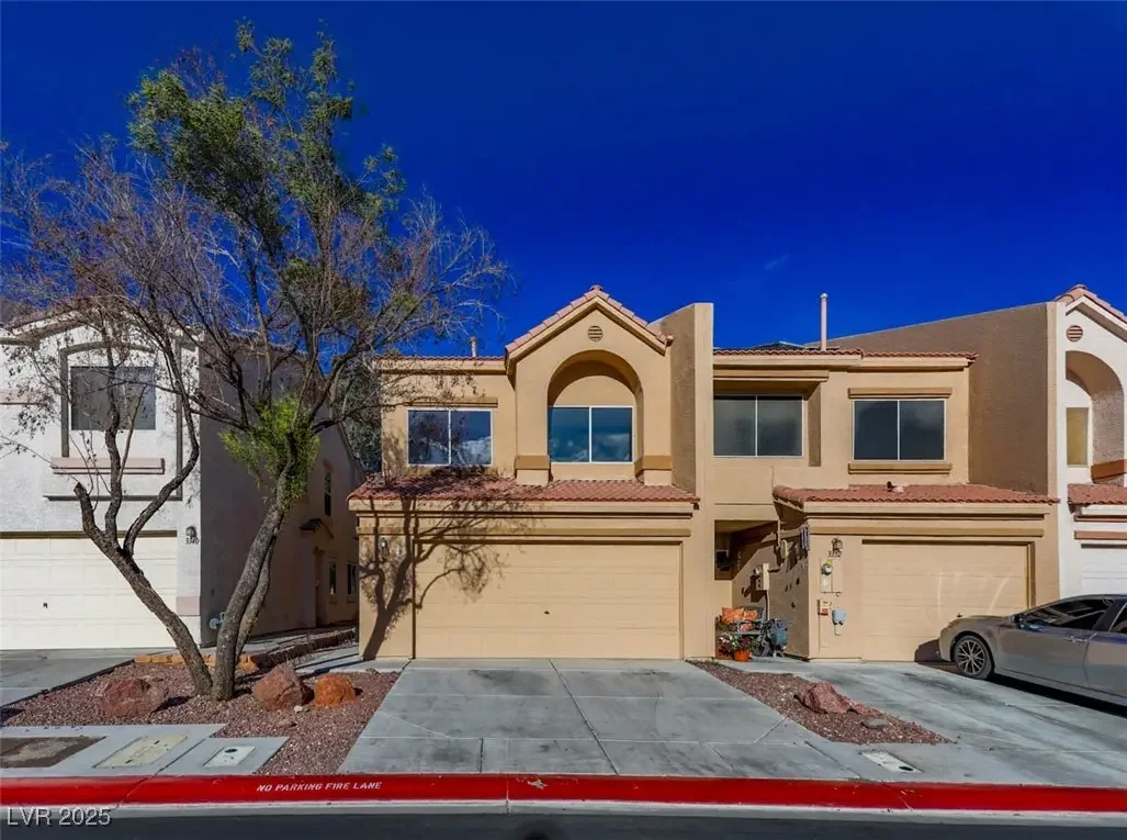 Photo of Listing #2699844