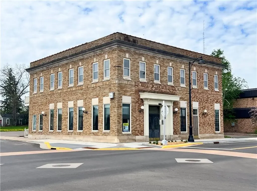 436 E La Salle Avenue A, Barron