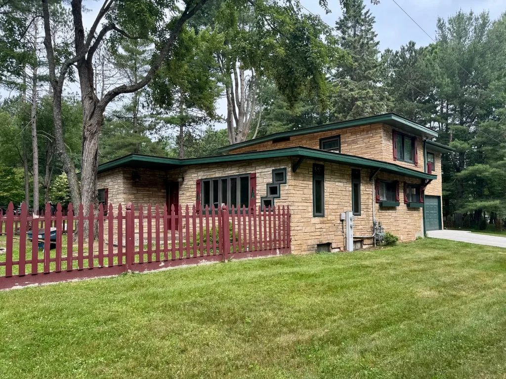 216 4th Ave, Woodruff