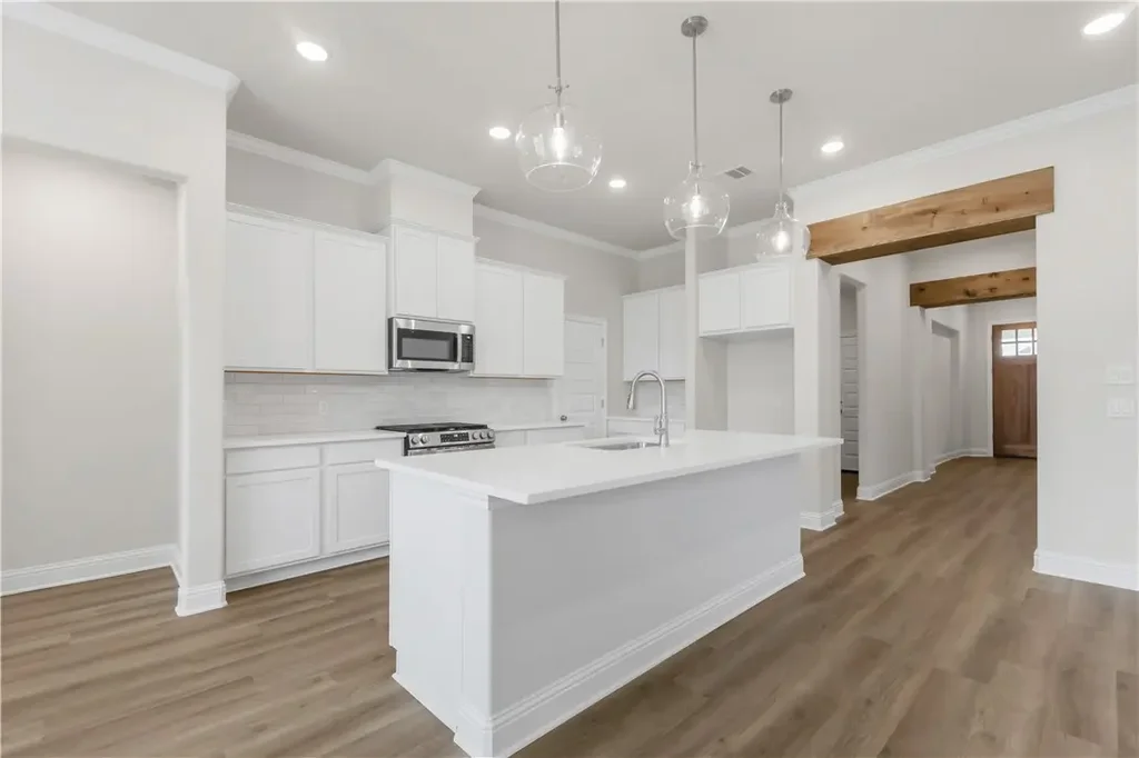 2910 Captain Court, Bryan