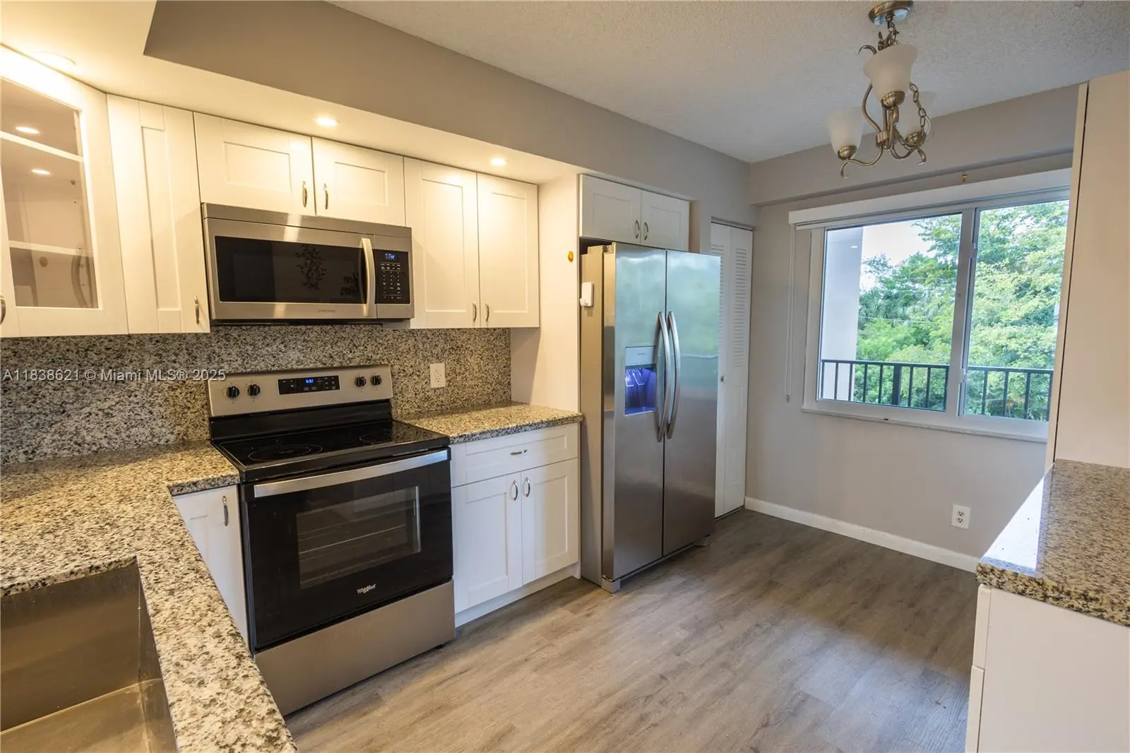 Photo of Listing #A11838621