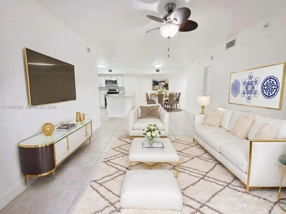 Photo of Listing #A11839260