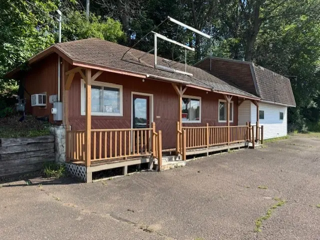 1 W Park Avenue, Chippewa Falls
