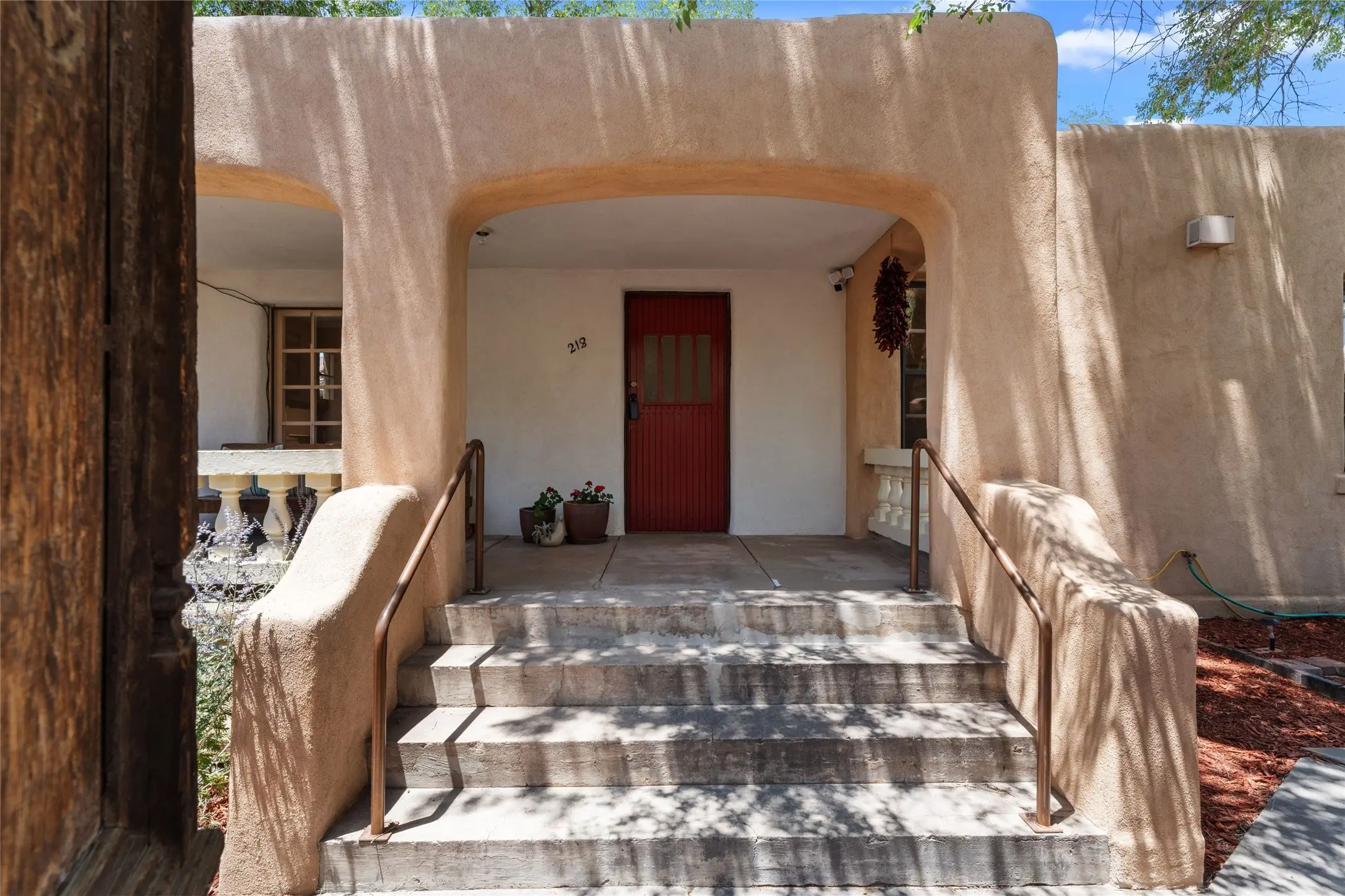 218 De Fouri Street, Santa Fe
