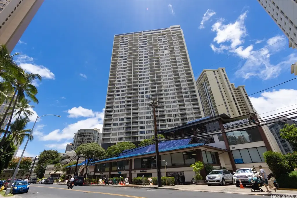 400 Hobron Lane # 3015, Honolulu