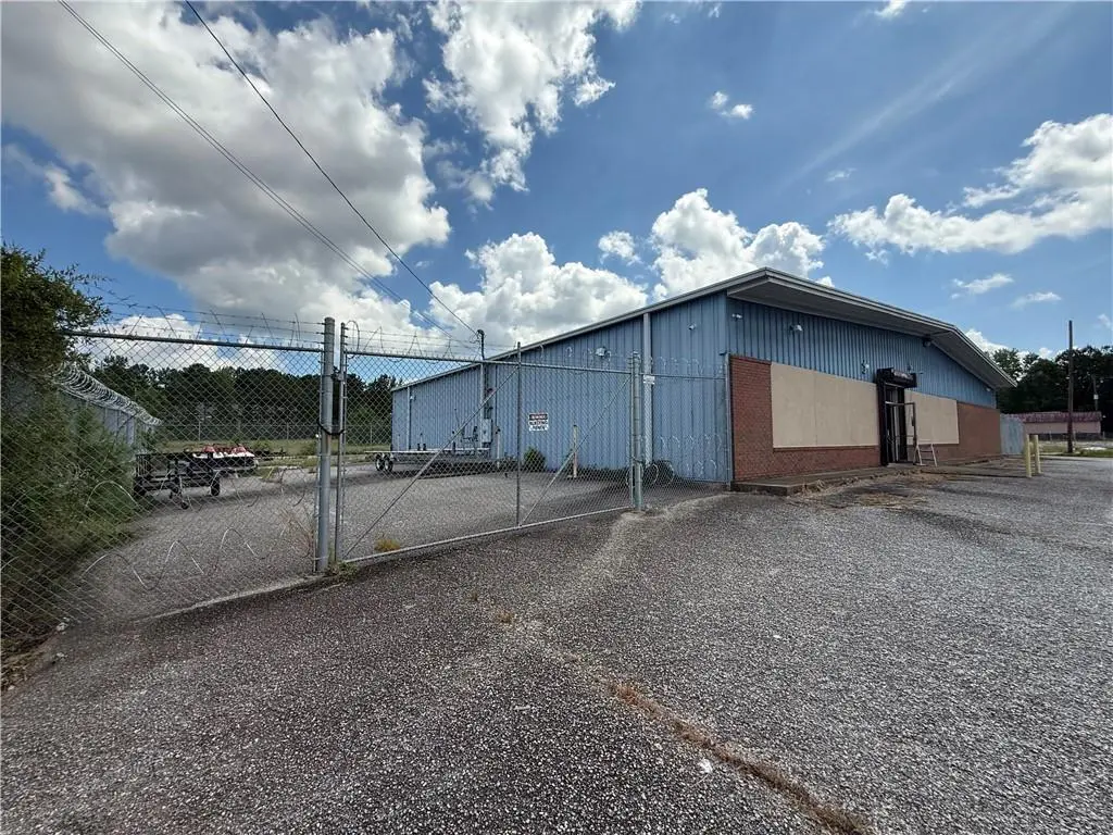 1041 Hwy 280/431, Phenix City