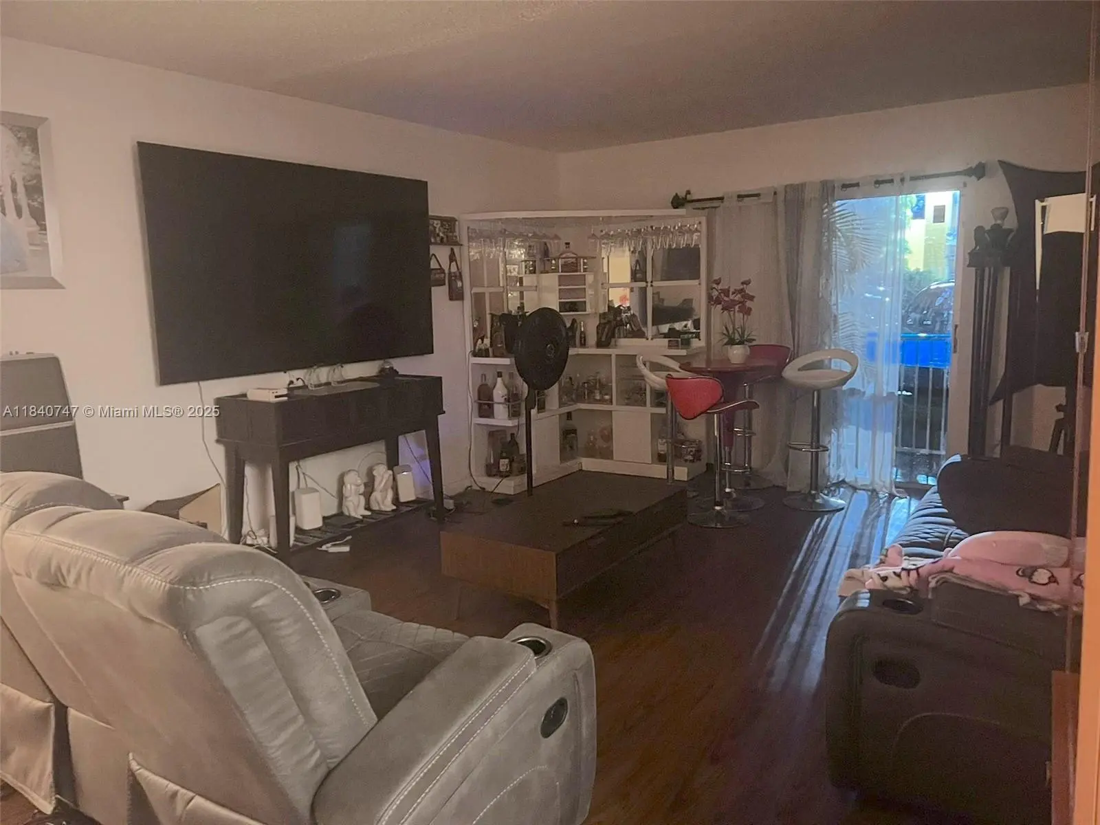 Photo of Listing #A11840747