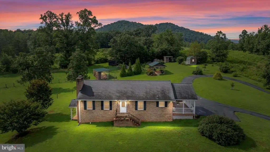 1117 Poor House Rd, Banco